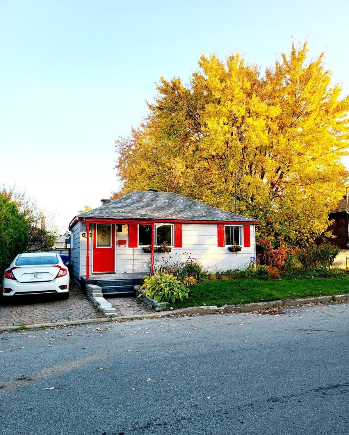 Full House With Free Parking - 10 Mins To Montreal Villa Longueuil Exterior photo